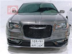 کرایسلەر 300
